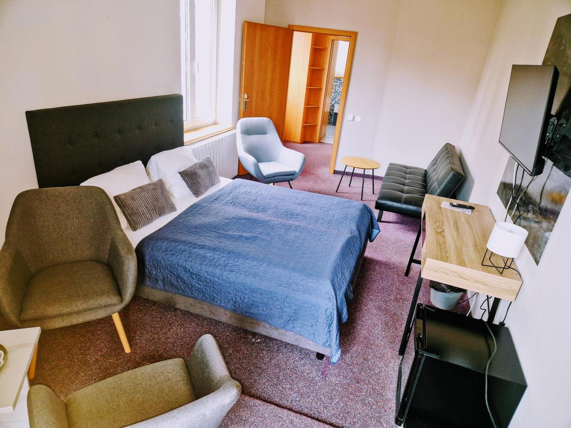 Family Hotel Maxim Beroun  Luaran gambar
