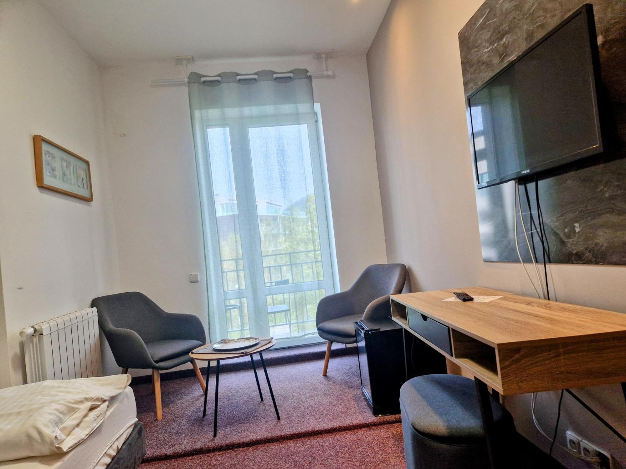 Family Hotel Maxim Beroun  Luaran gambar