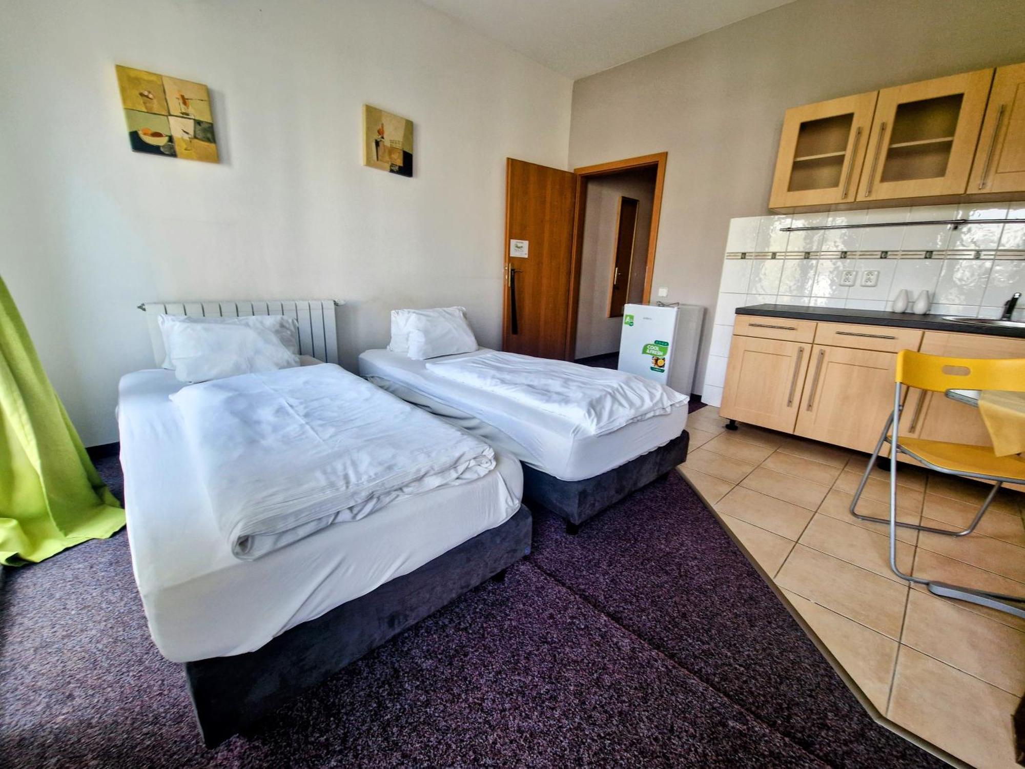 Family Hotel Maxim Beroun  Luaran gambar