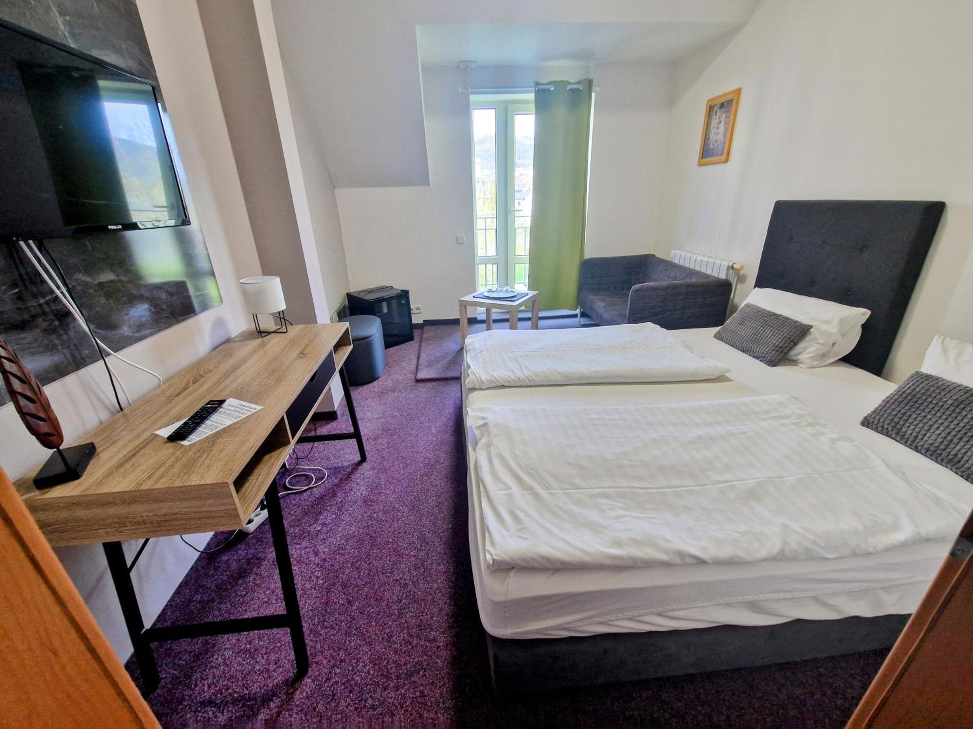Family Hotel Maxim Beroun  Luaran gambar